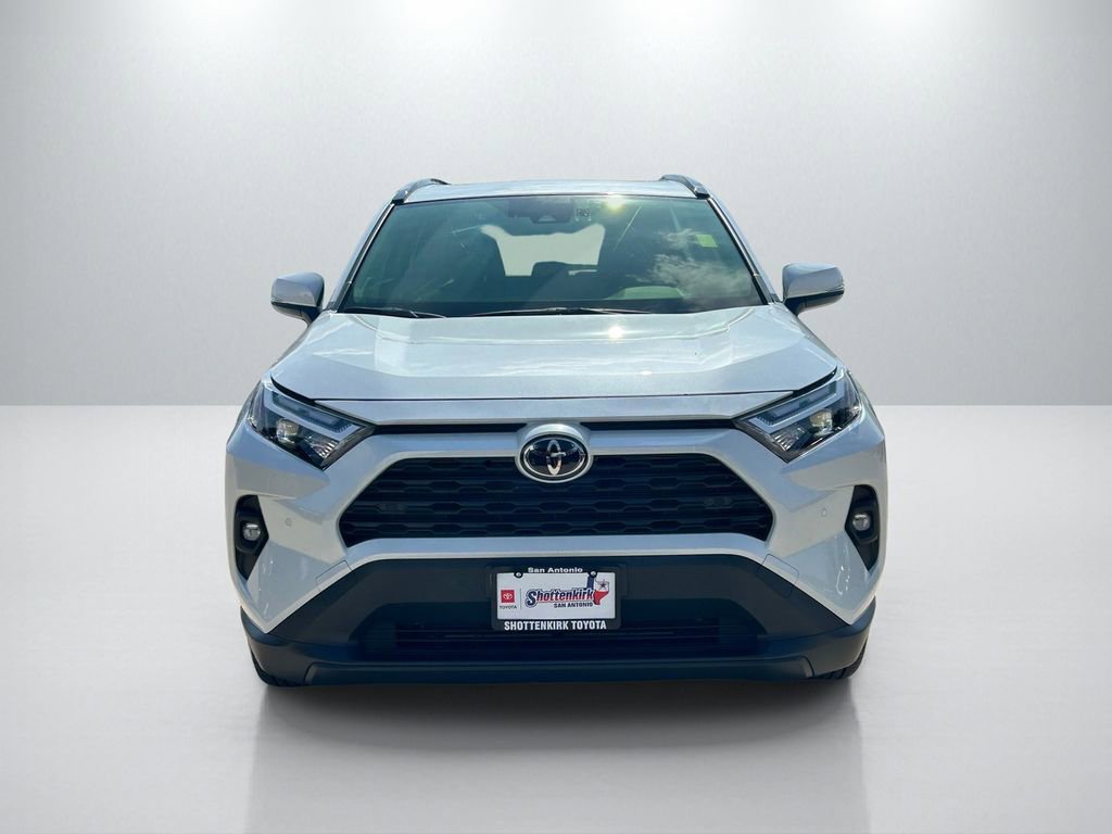 Used 2025 Toyota RAV4 XLE Premium w/ Weather Package AWD/4WD image 2