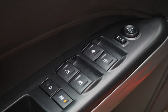 Used 2022 Chevrolet Colorado LT w/ LT Convenience Package AWD/4WD image 14