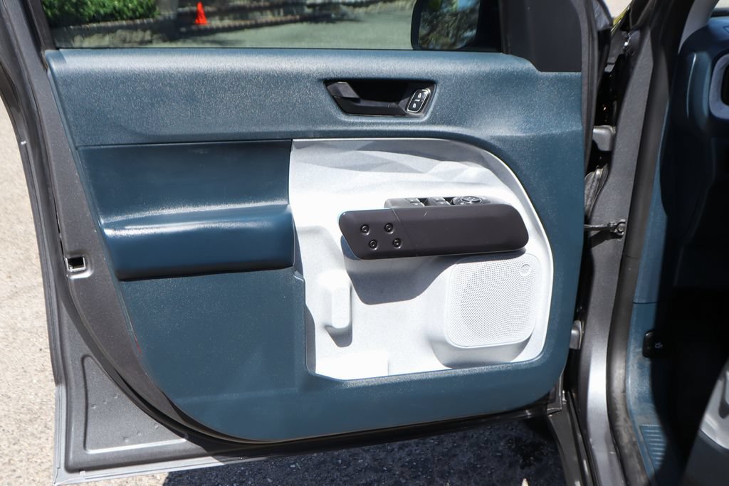 Used 2025 Ford Maverick XLT w/ XLT Luxury Package FWD image 15