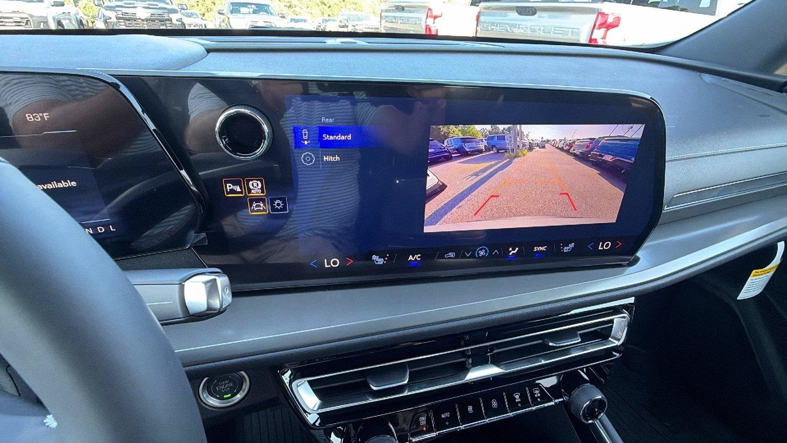 New 2027 Chevrolet Traverse LT w/ Midnight/Sport Edition FWD image 30