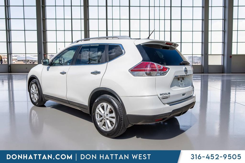 Used 2014 Nissan Rogue SV FWD image 26