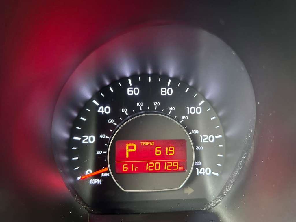 Used 2015 Kia Soul + image 13