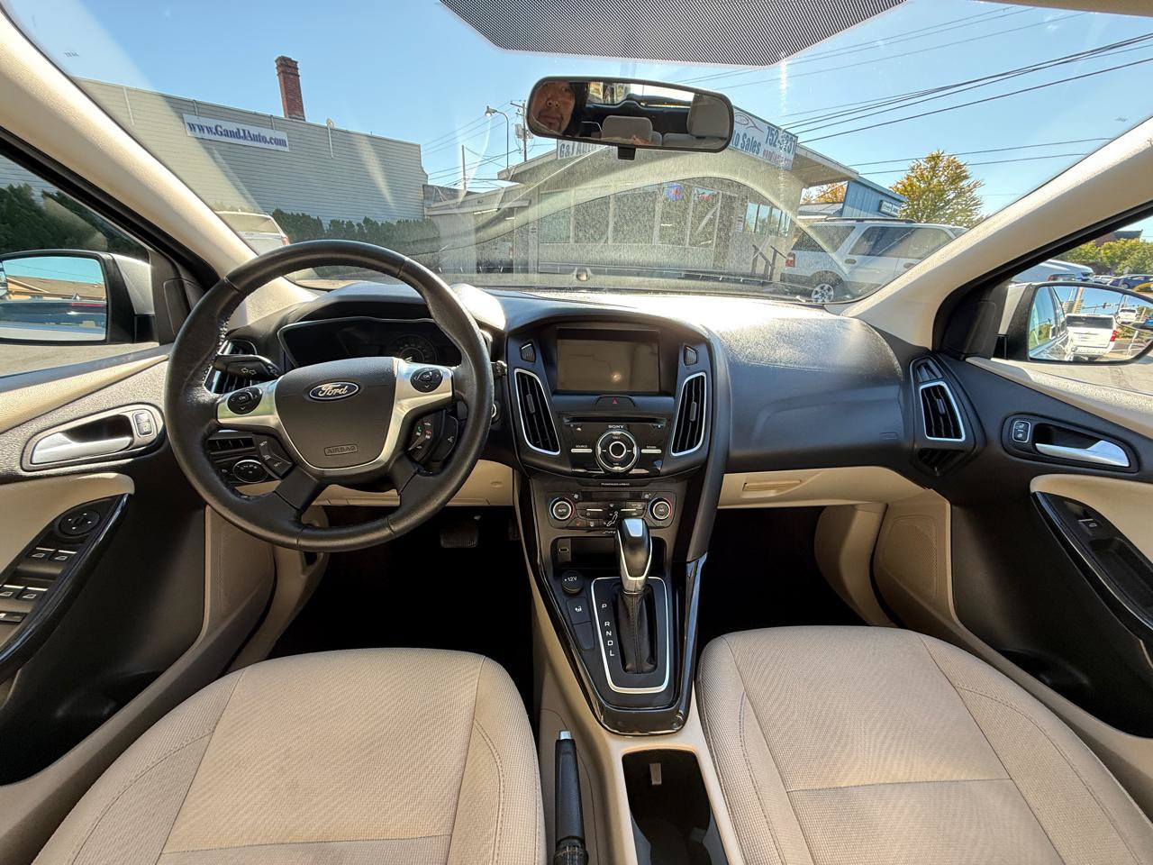 Used 2018 Ford Focus Electric Hatchback FWD image 18