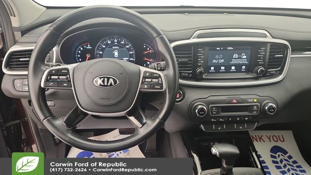 Used 2020 Kia Sorento EX image 16