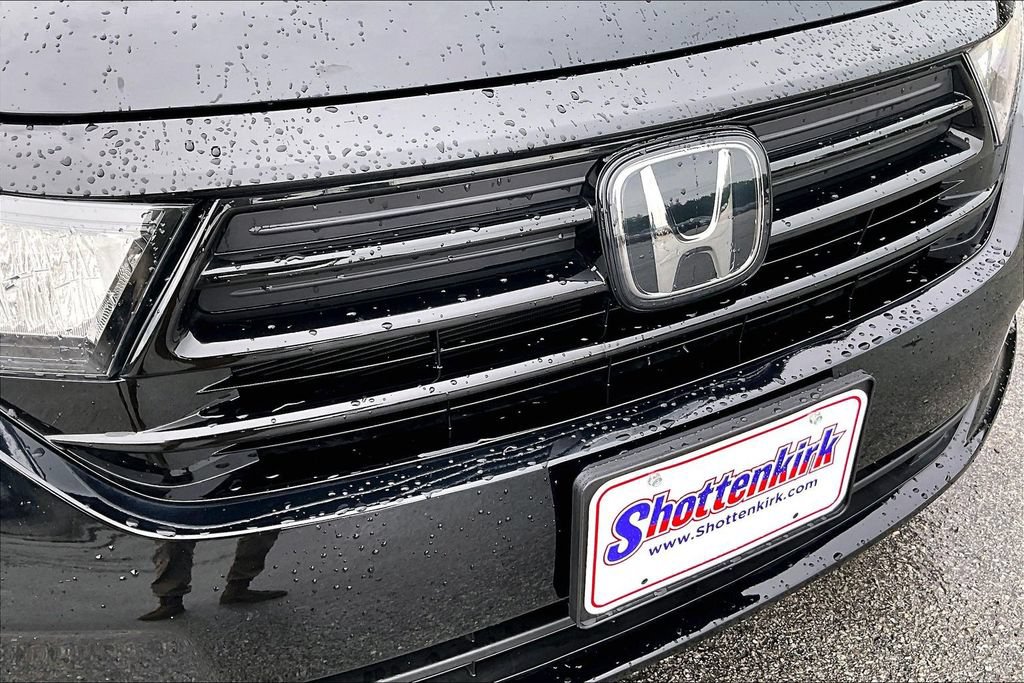 Certified 2024 Honda Odyssey Sport image 34