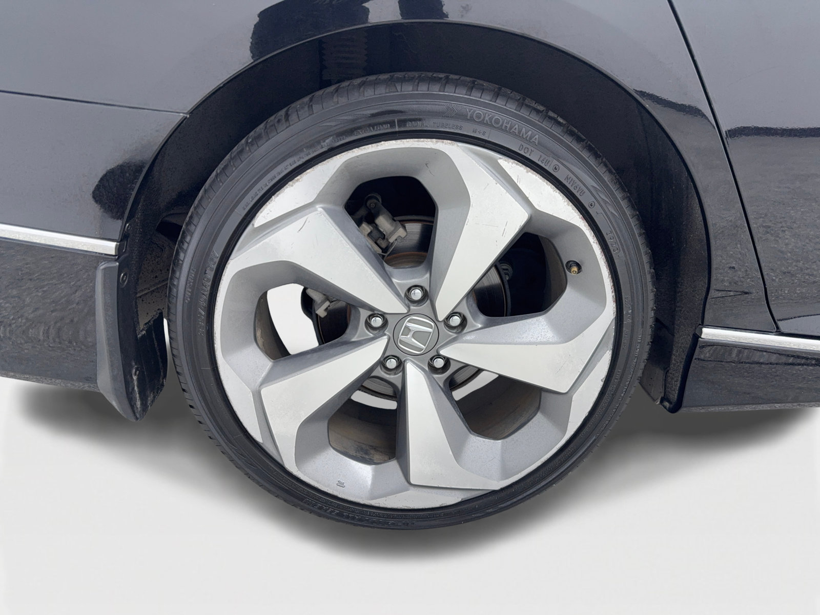 Used 2018 Honda Accord Touring image 55