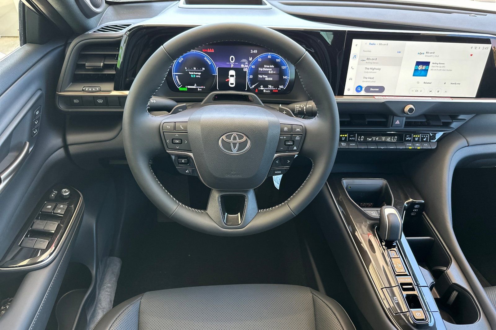New 2026 Toyota Crown Platinum AWD/4WD image 16