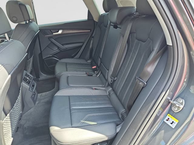 Used 2024 Audi Q5 e Premium Plus AWD/4WD image 18