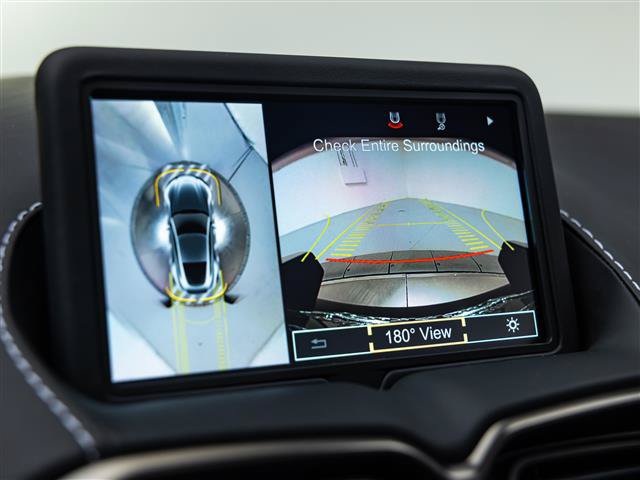 Used 2023 Aston Martin V8 Vantage Roadster RWD image 36