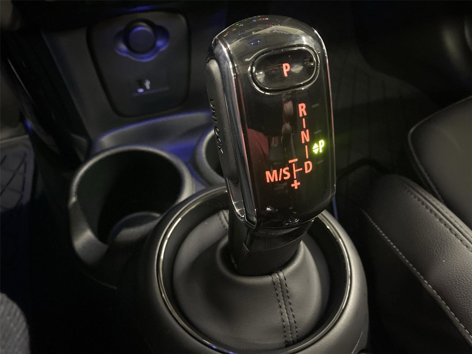 Certified 2024 MINI Cooper S FWD image 26