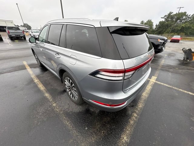 Used 2021 Lincoln Aviator Reserve w/ Elements Package Plus AWD/4WD image 5