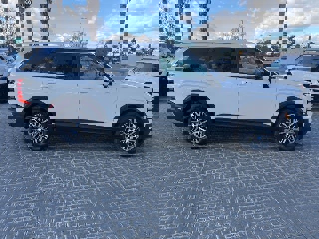 New 2026 Hyundai Palisade SE image 6