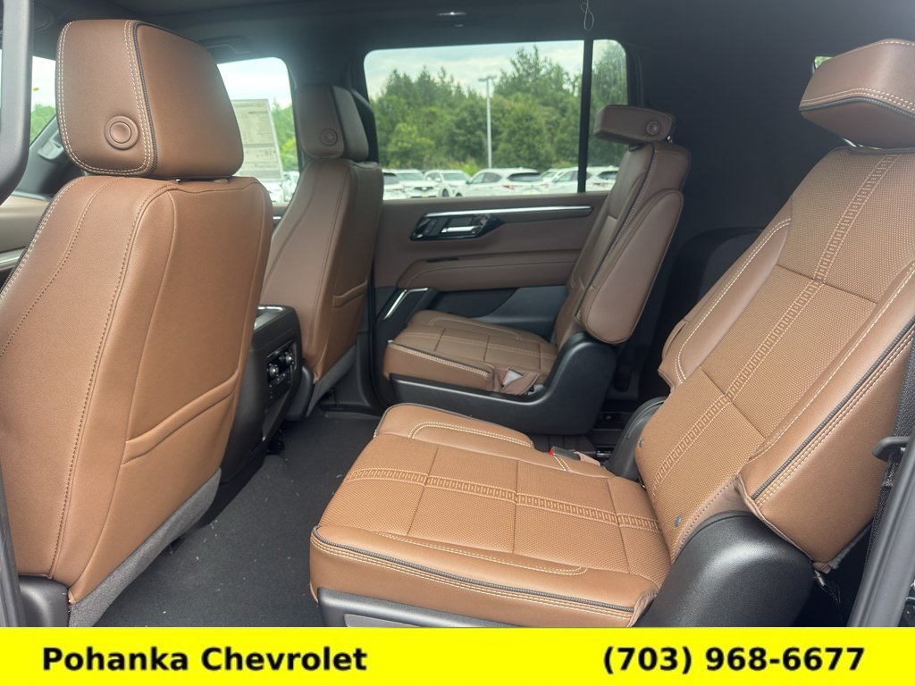 New 2026 Chevrolet Suburban High Country AWD/4WD image 29