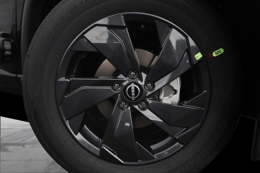 New 2026 Nissan Rogue SV w/ Cold Weather Package image 3