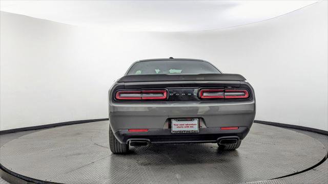 Used 2018 Dodge Challenger R/T image 7