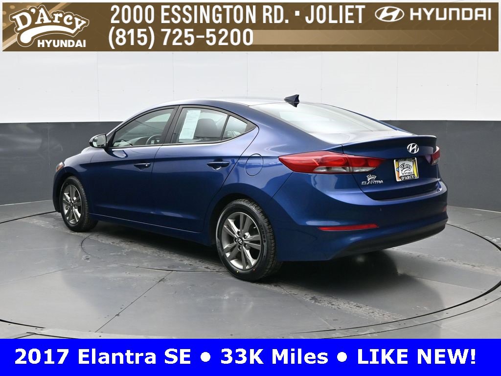 Used 2017 Hyundai Elantra SE image 7