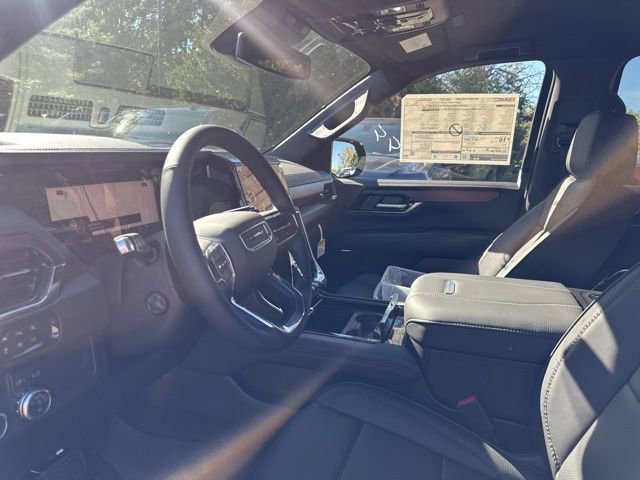 New 2026 GMC Yukon XL Denali w/ LPO, Floor Liner Package image 16