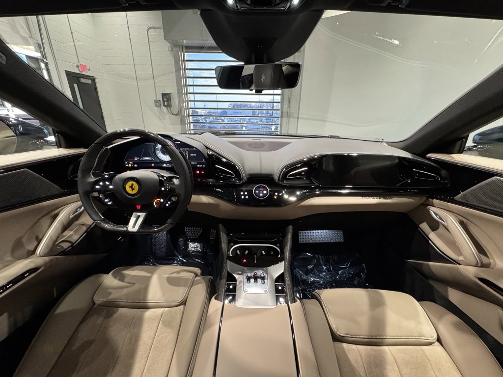 Used 2024 Ferrari Purosangue image 22
