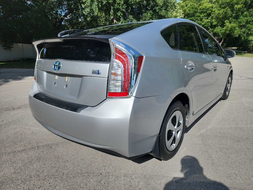 Used 2012 Toyota Prius Two FWD image 8