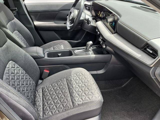 Certified 2025 Nissan Kicks SV w/ SV Premium Package FWD image 20