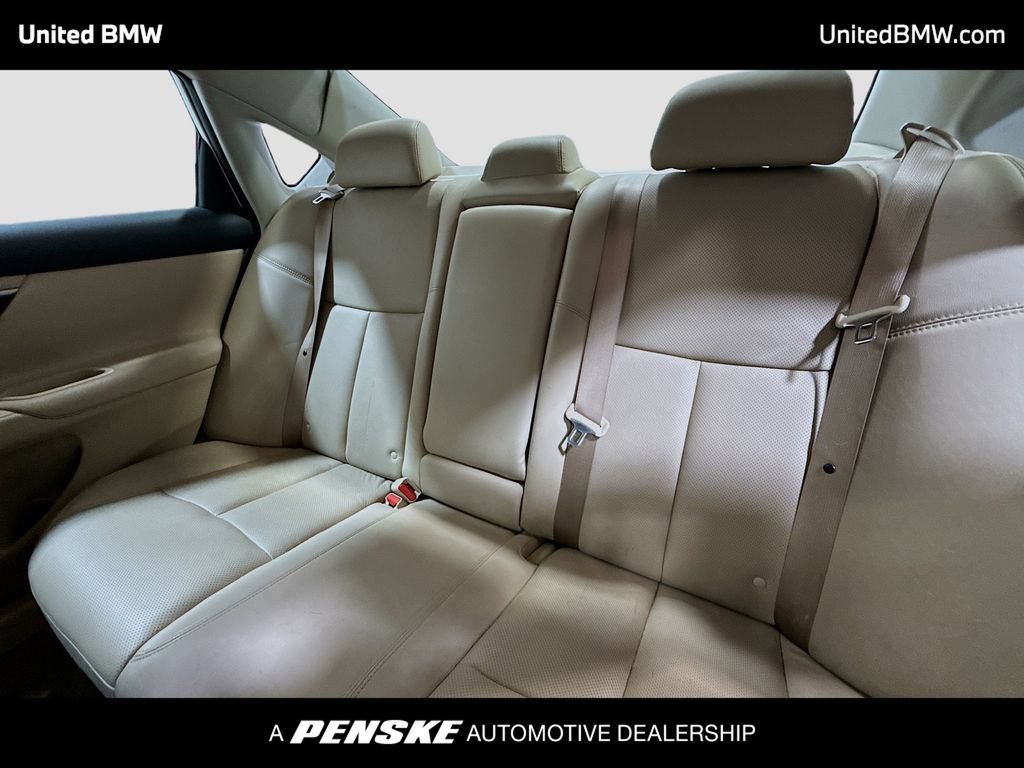 Used 2014 Nissan Altima 2.5 SL w/ Moonroof Package FWD image 12