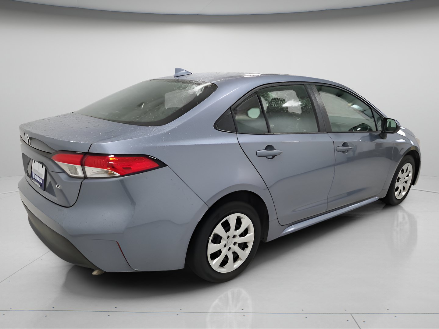 Used 2024 Toyota Corolla LE FWD image 6