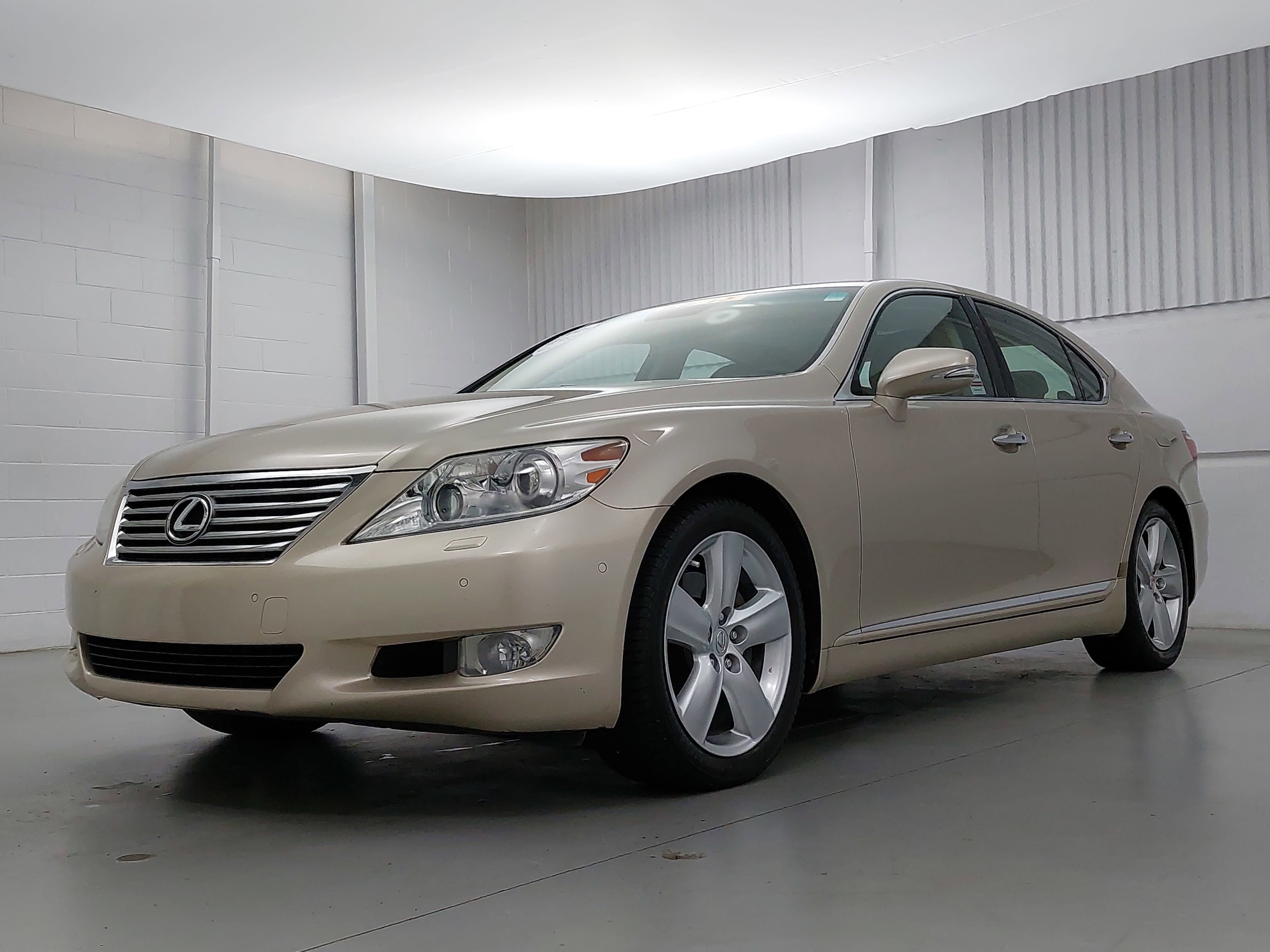 Used 2011 Lexus LS 460 w/ Luxury Value Edition RWD image 1