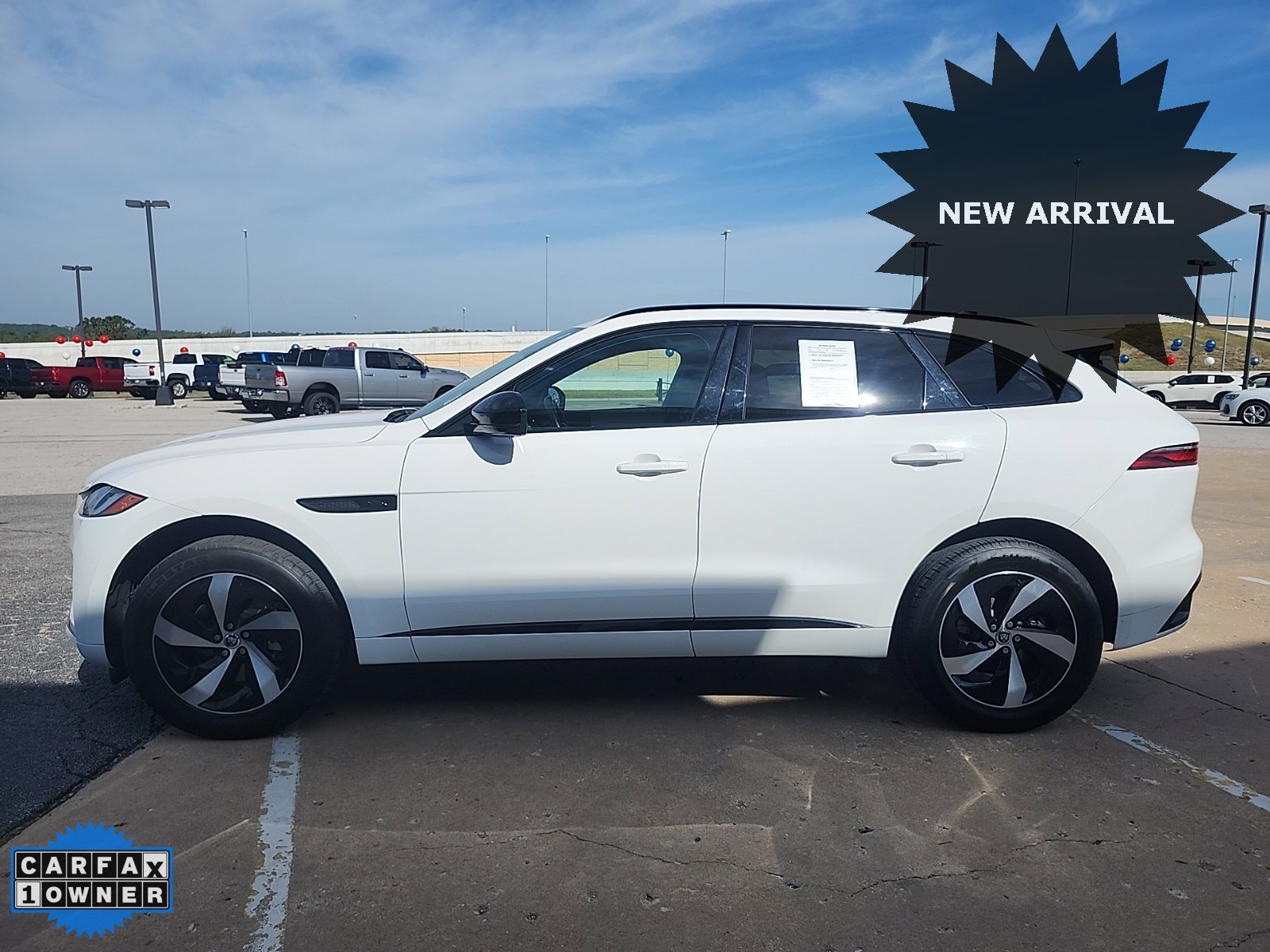 Used 2025 Jaguar F-PACE R-Dynamic S image 5