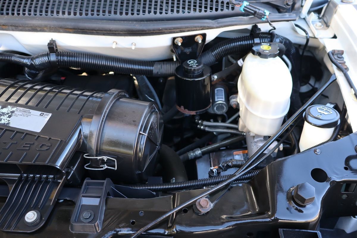 Used 2017 Chevrolet Express 2500 LS image 37