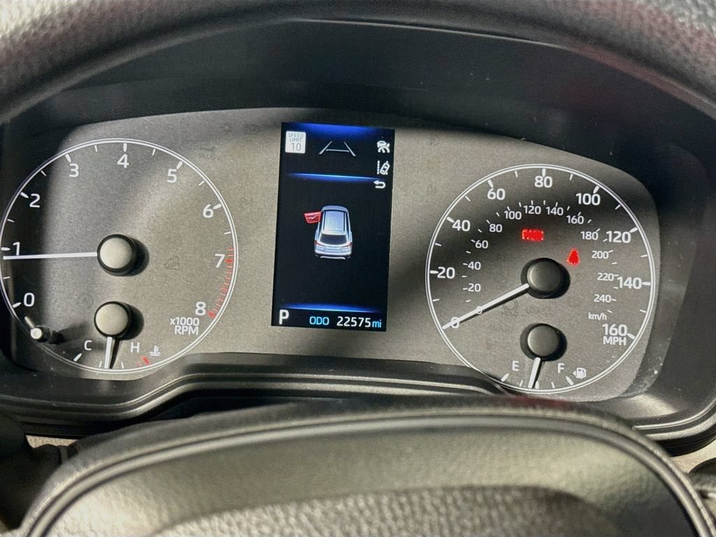 Certified 2024 Toyota Corolla Cross L AWD/4WD image 12