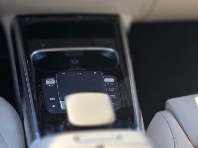 Certified 2021 Mercedes-Benz GLB 250 image 15