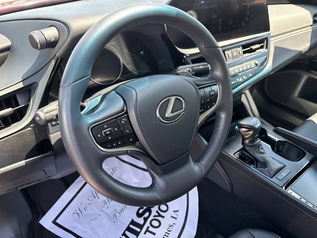 Used 2023 Lexus ES 250 w/ Premium Package AWD/4WD image 7