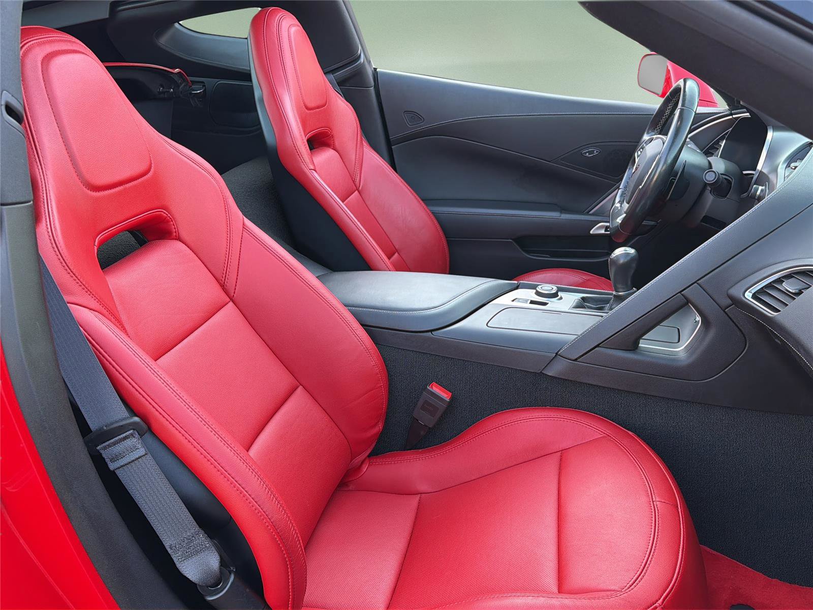 Used 2017 Chevrolet Corvette Grand Sport w/ Carbon Flash Badge Package image 28