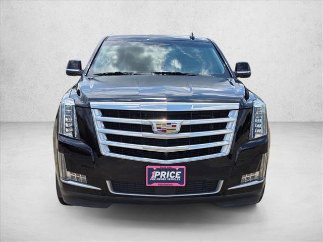 Used 2018 Cadillac Escalade Premium Luxury RWD image 2