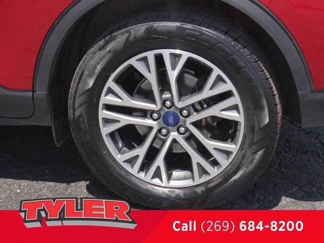Used 2022 Ford Escape SEL w/ Technology Package AWD/4WD image 46