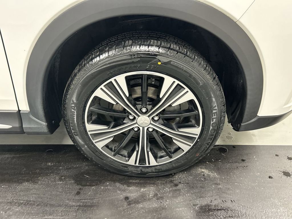 Used 2020 Mitsubishi Eclipse Cross SEL image 10