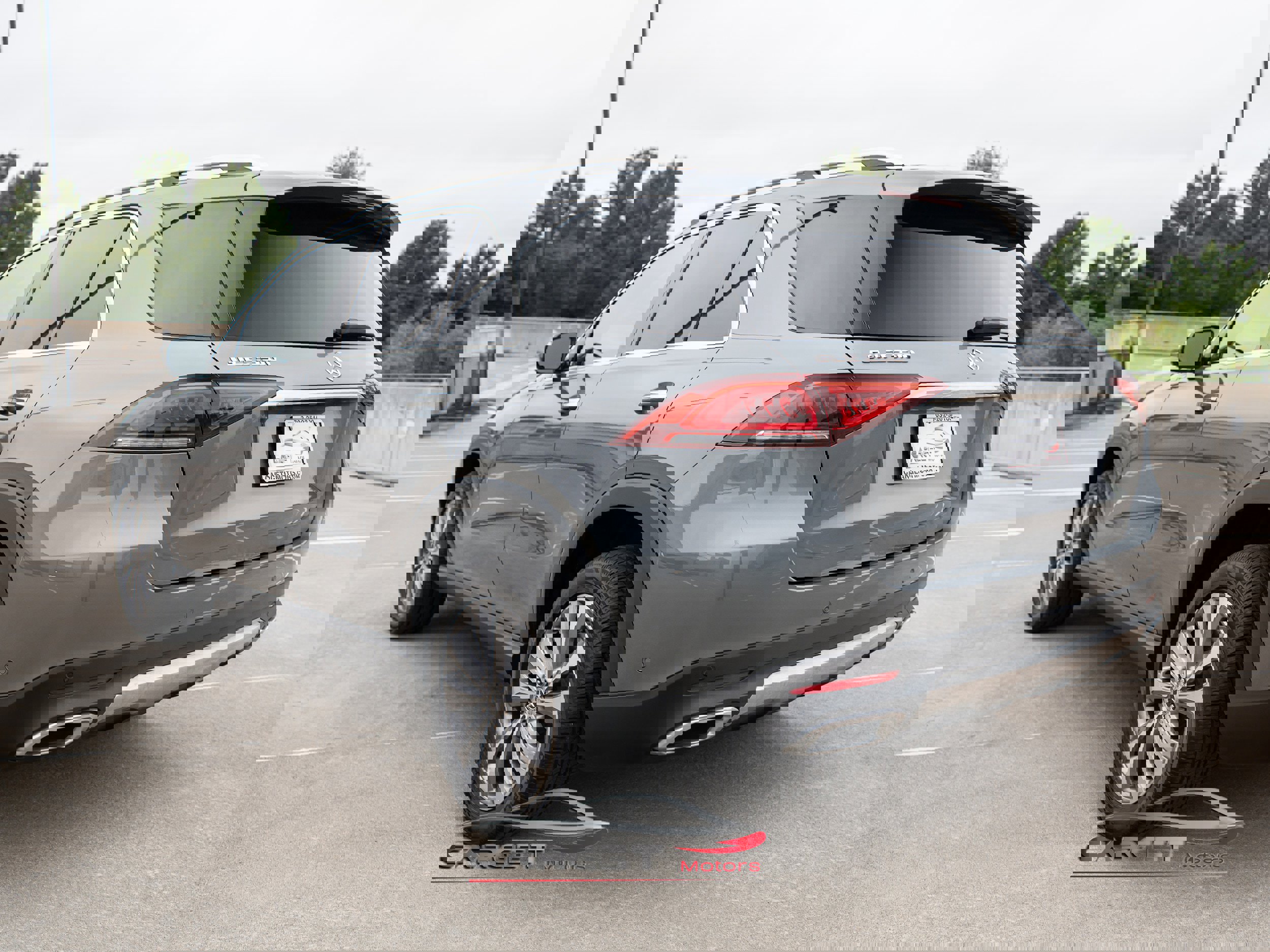 Used 2021 Mercedes-Benz GLE 350 4MATIC w/ Premium Package image 5