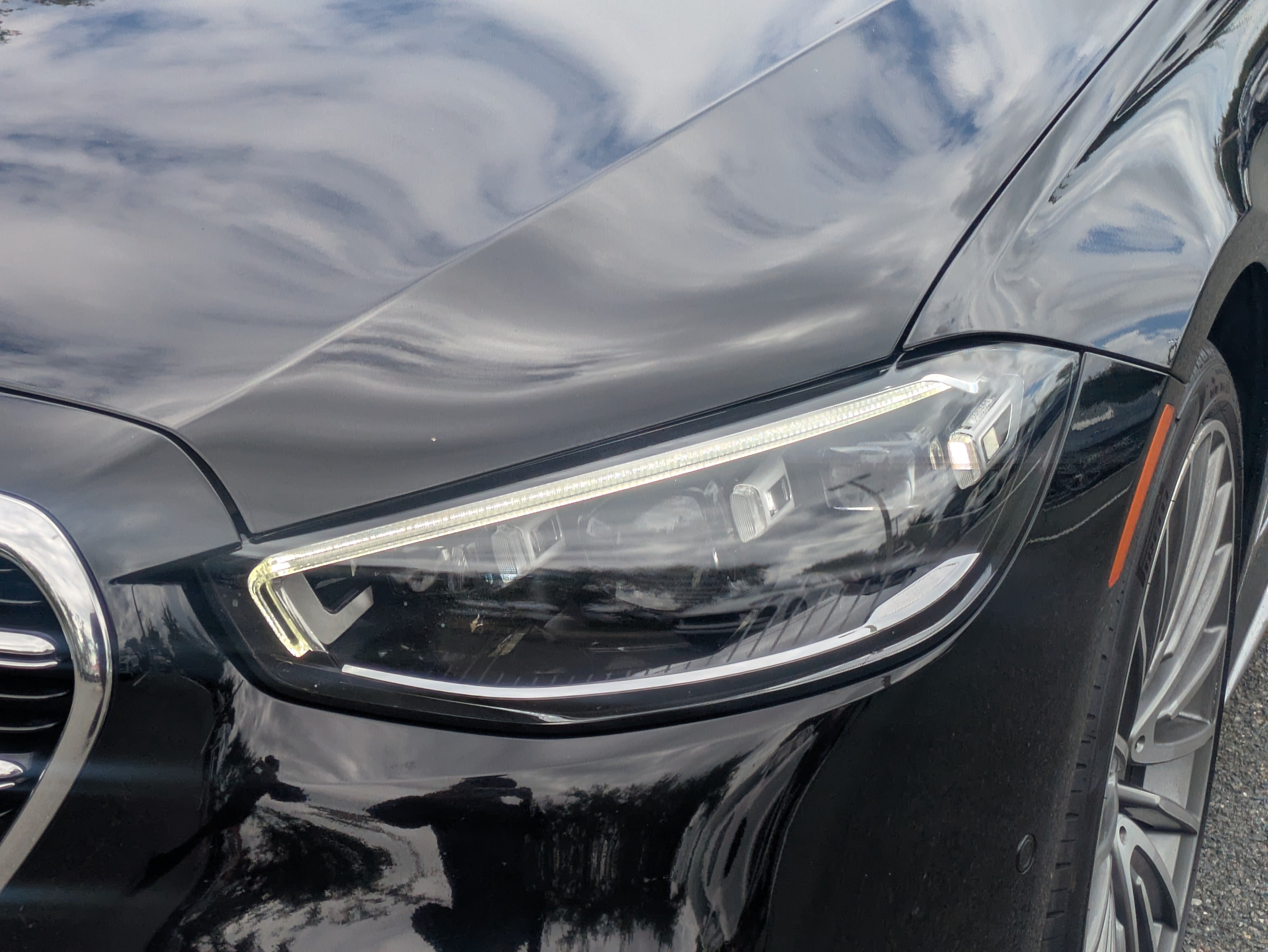 Certified 2023 Mercedes-Benz S 500 4MATIC image 9