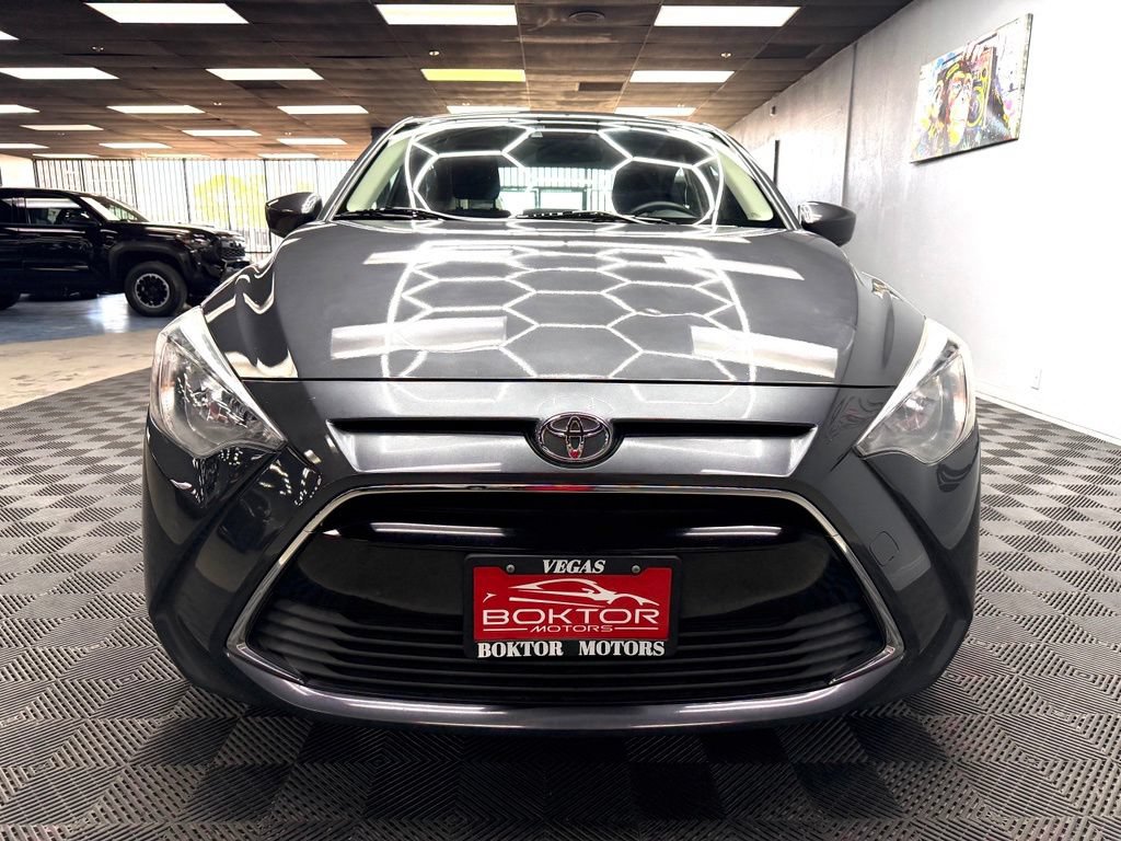 Used 2017 Toyota Yaris iA FWD image 4
