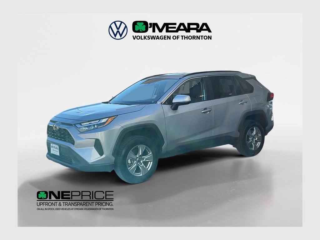 Used 2025 Toyota RAV4 XLE image 1