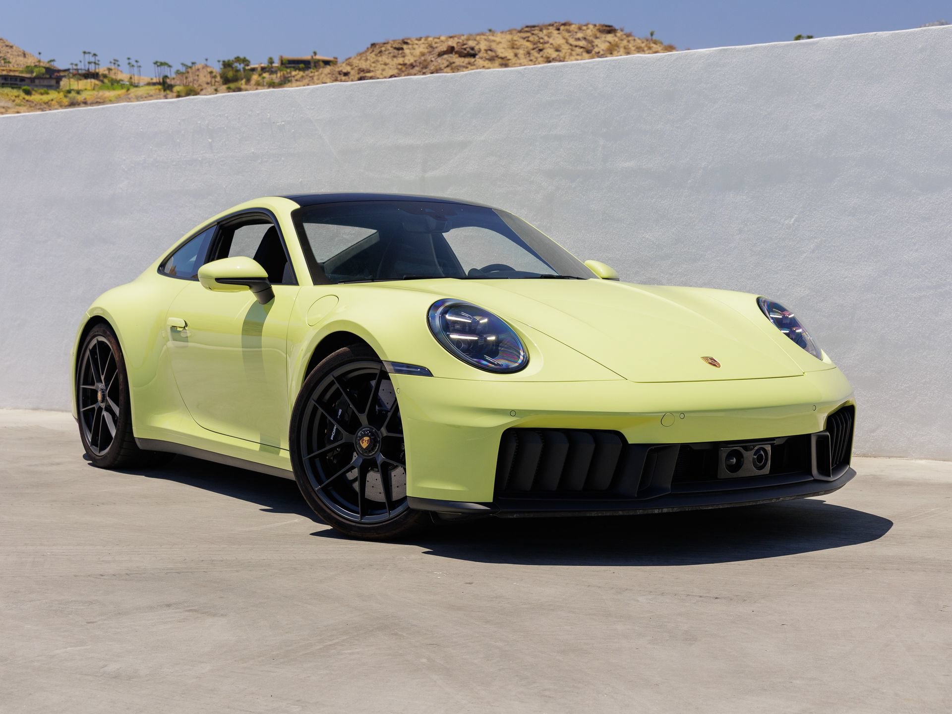 Certified 2025 Porsche 911 Carrera GTS RWD image 9