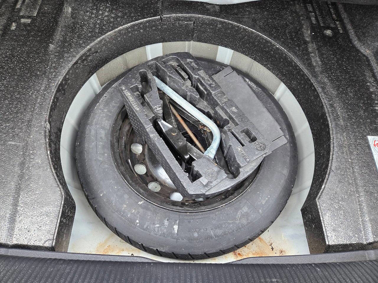 Used 2012 Volkswagen Passat 2.5 SEL image 26