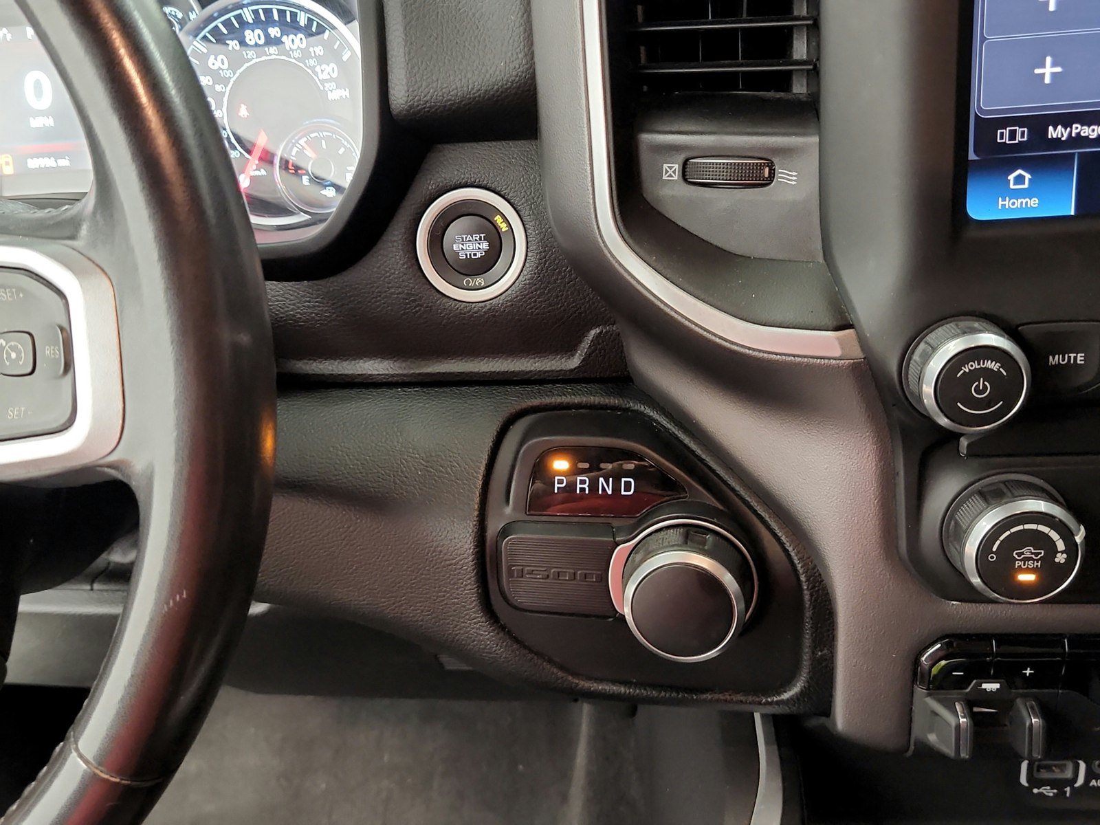 Used 2022 RAM 1500 Big Horn RWD image 39