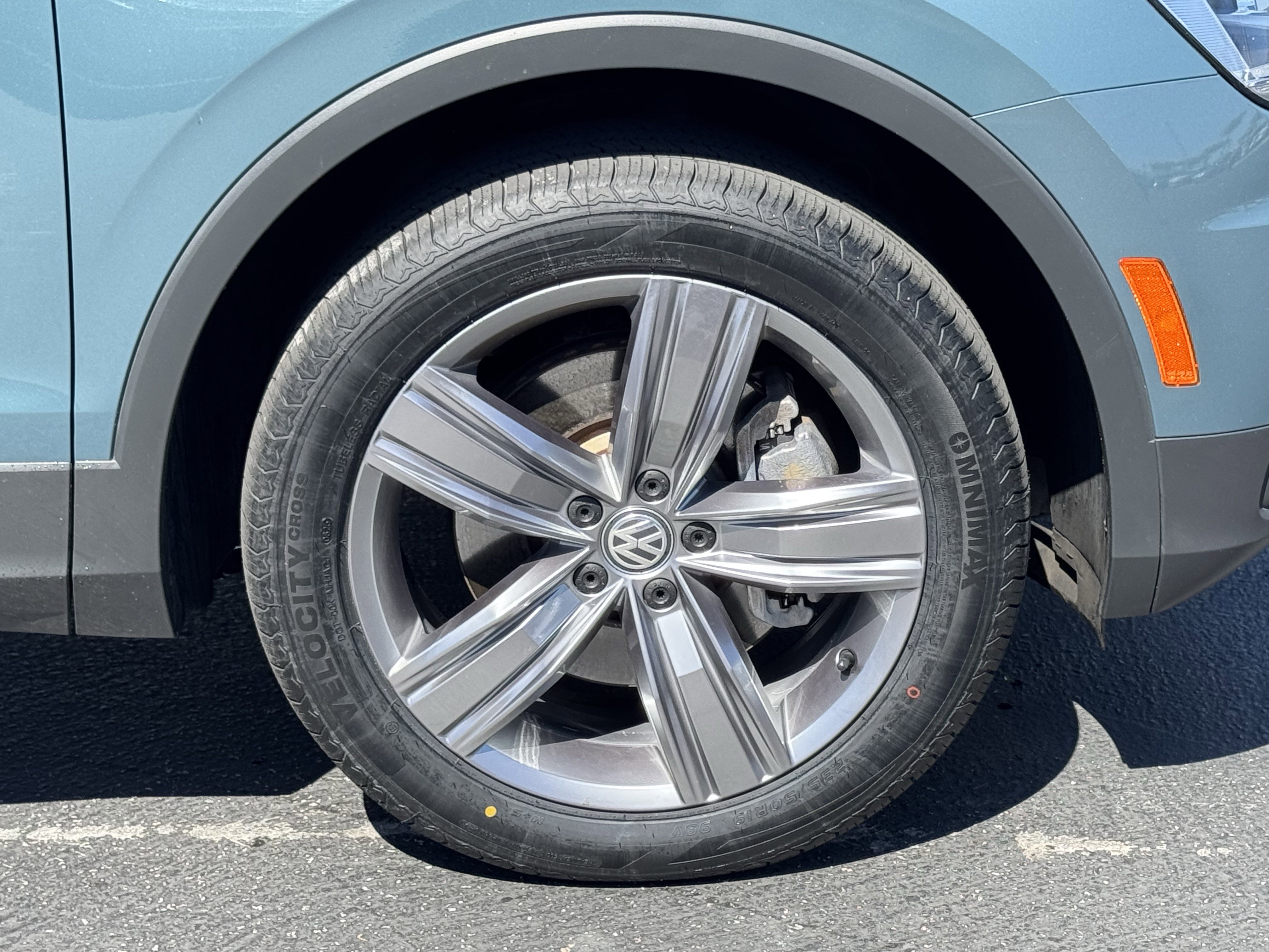 Certified 2021 Volkswagen Tiguan SEL AWD/4WD image 12