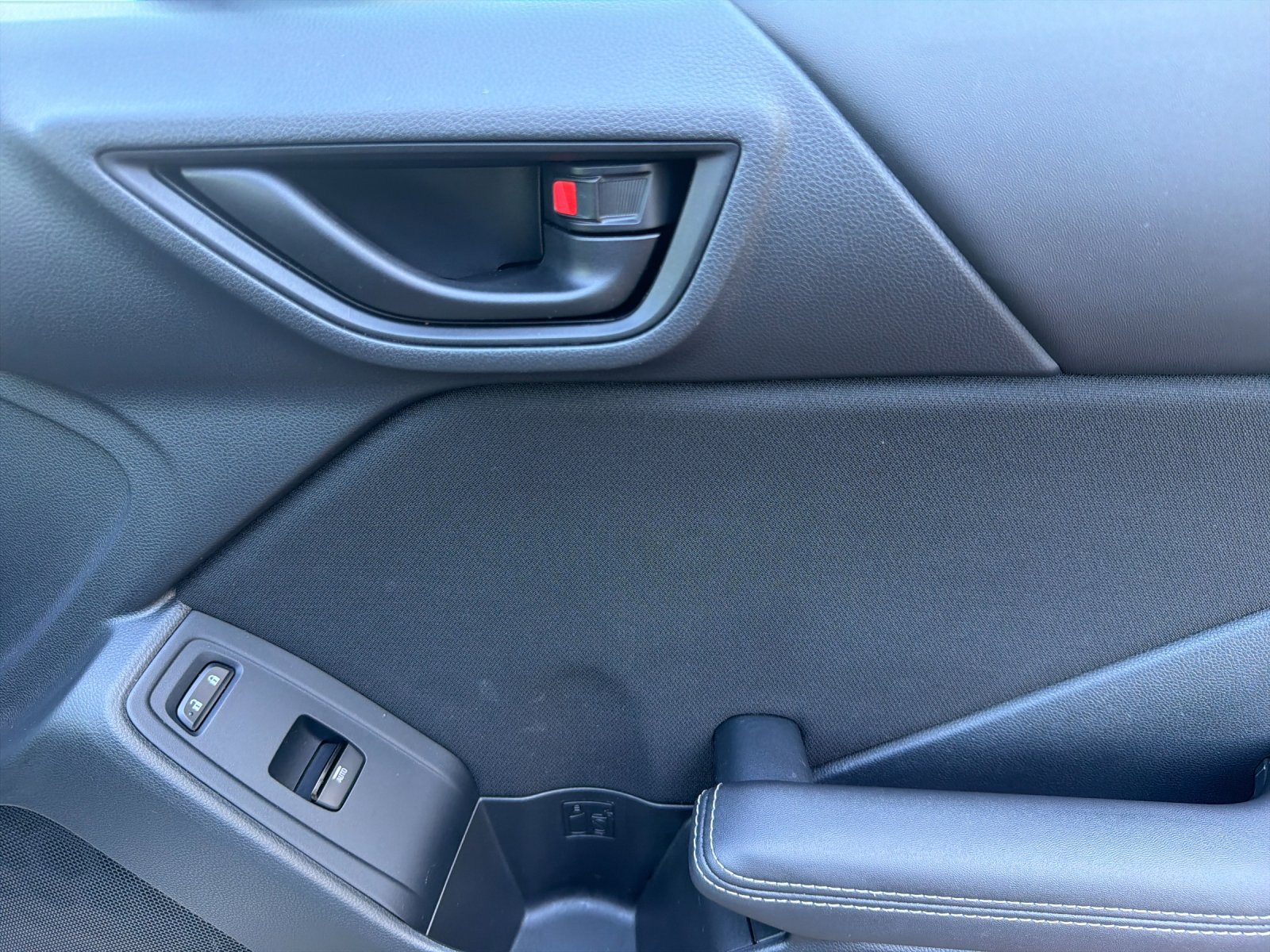 Used 2025 Toyota GR86 w/ ALL Weather Mat Package (TMS) RWD image 19