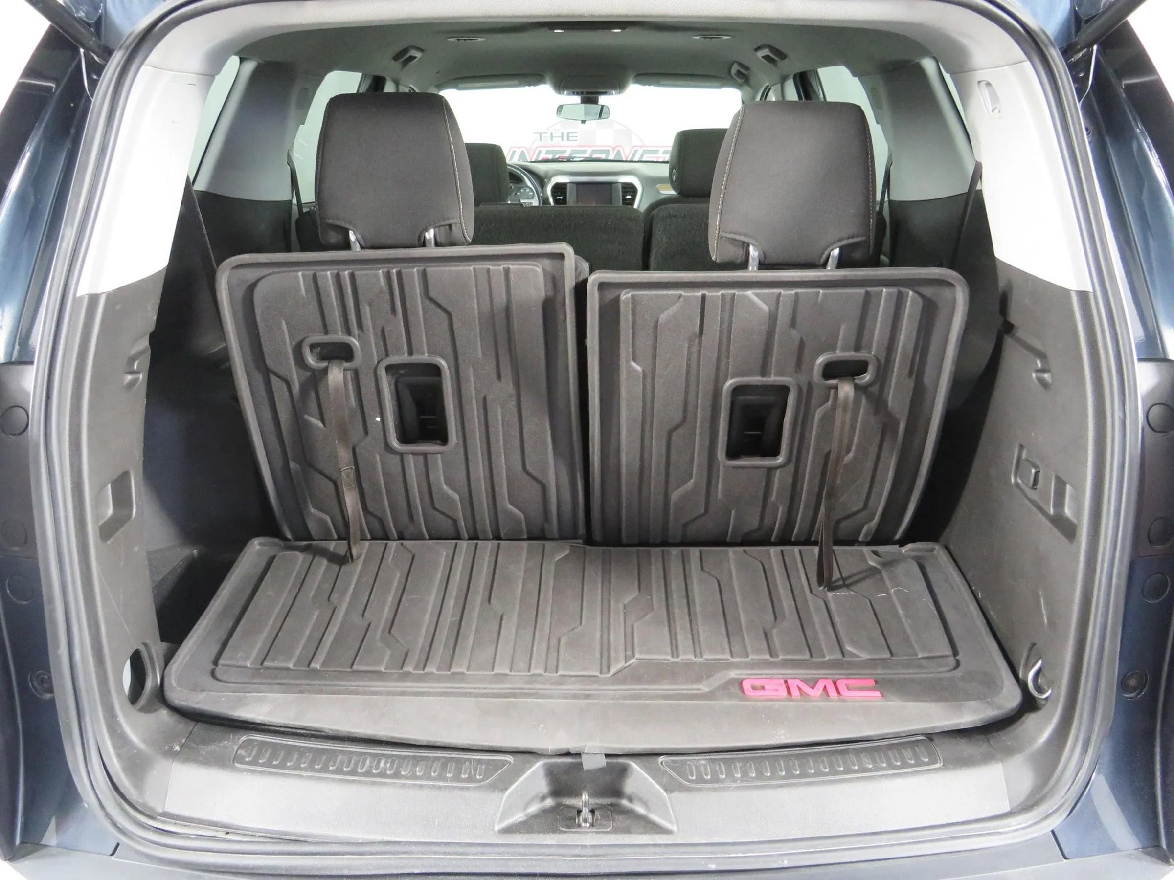 Used 2019 GMC Acadia SLE w/ LPO, Floor Liner Package image 25