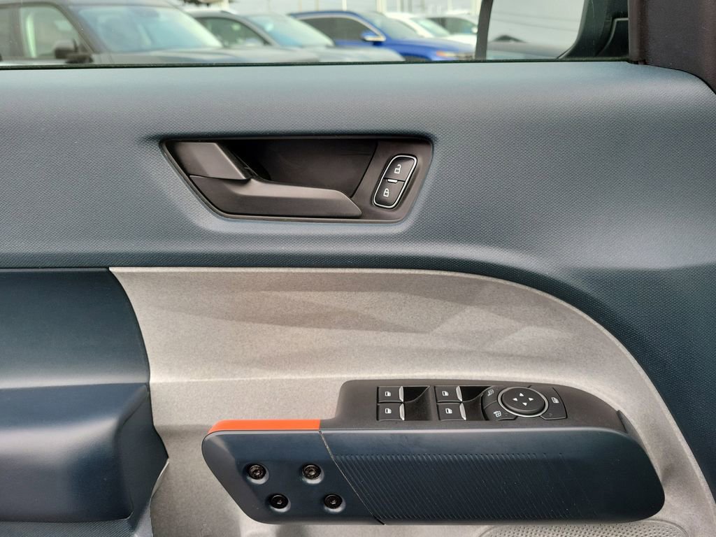 Certified 2023 Ford Maverick XLT FWD image 18