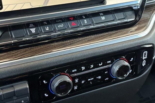 Used 2025 Chevrolet Silverado 2500 LT w/ Convenience Package image 31