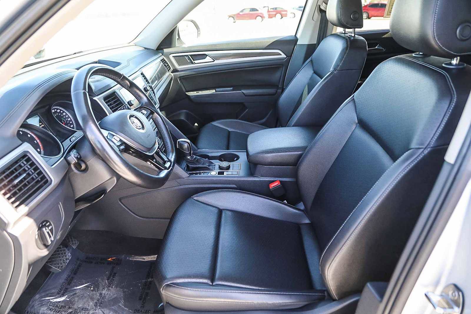 Used 2018 Volkswagen Atlas SE image 17