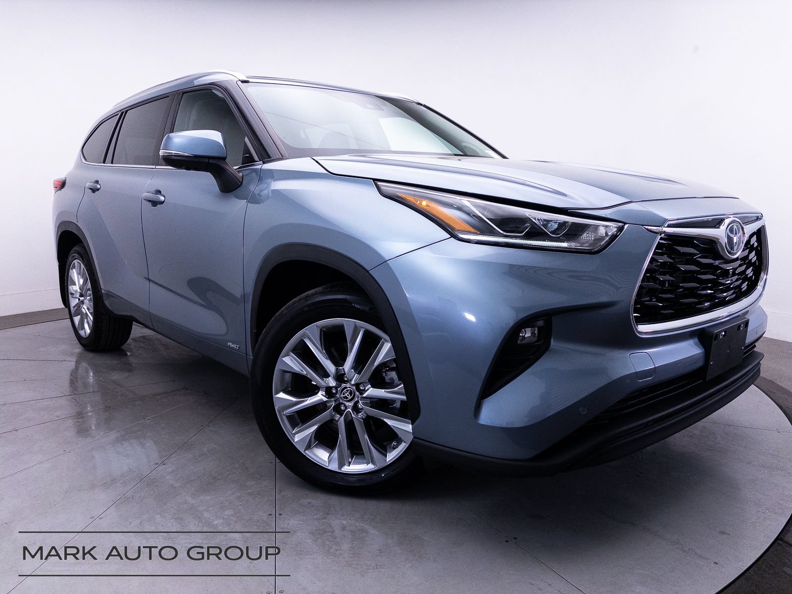 Used 2023 Toyota Highlander Limited AWD/4WD image 50